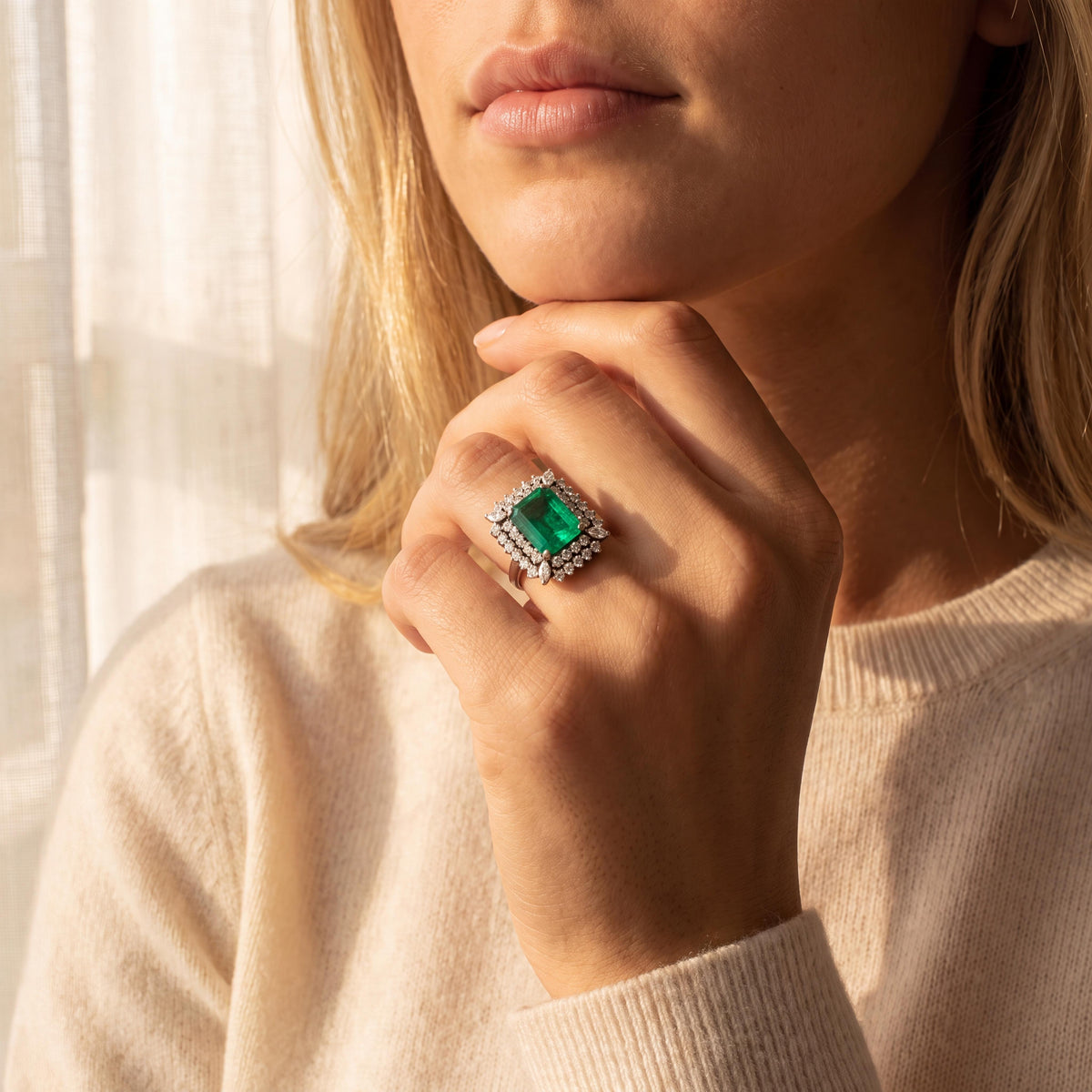 Emerald & Diamond Ring in 18K White Gold