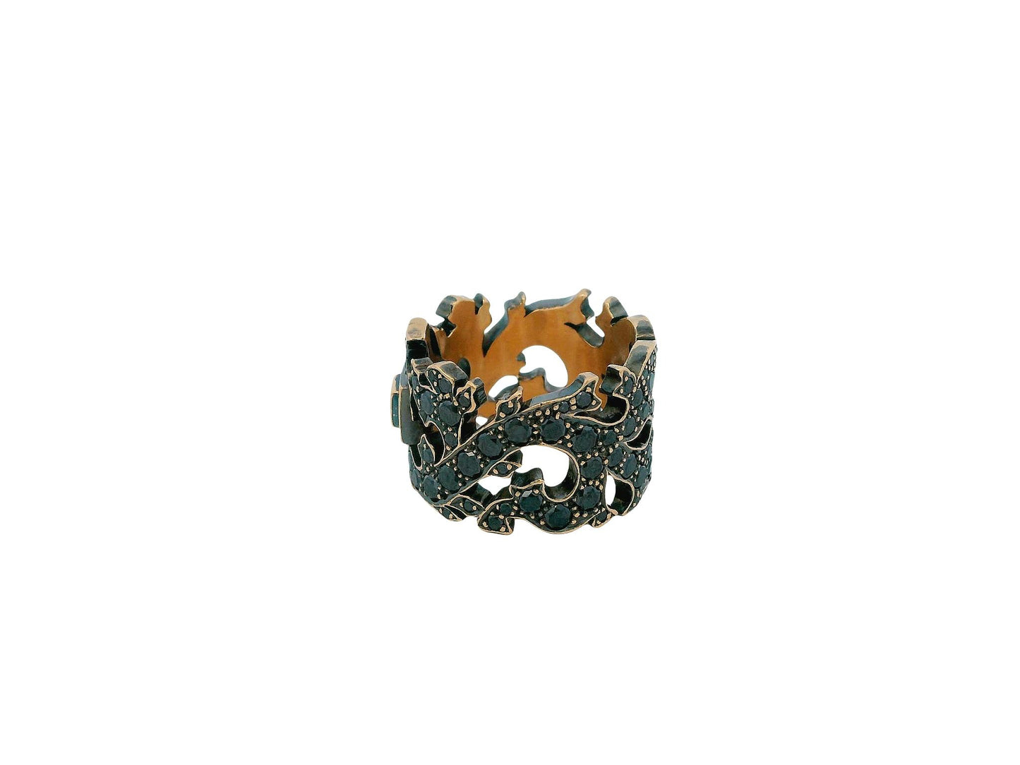 18K w/b Anodized Black Diamonds Pierced  L Center Ring