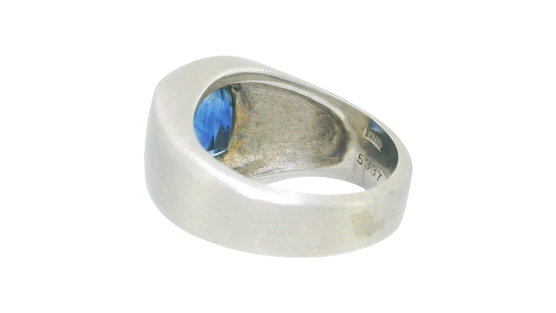 Platinum Center Sapphire Set Ring W/GIA Certificate
