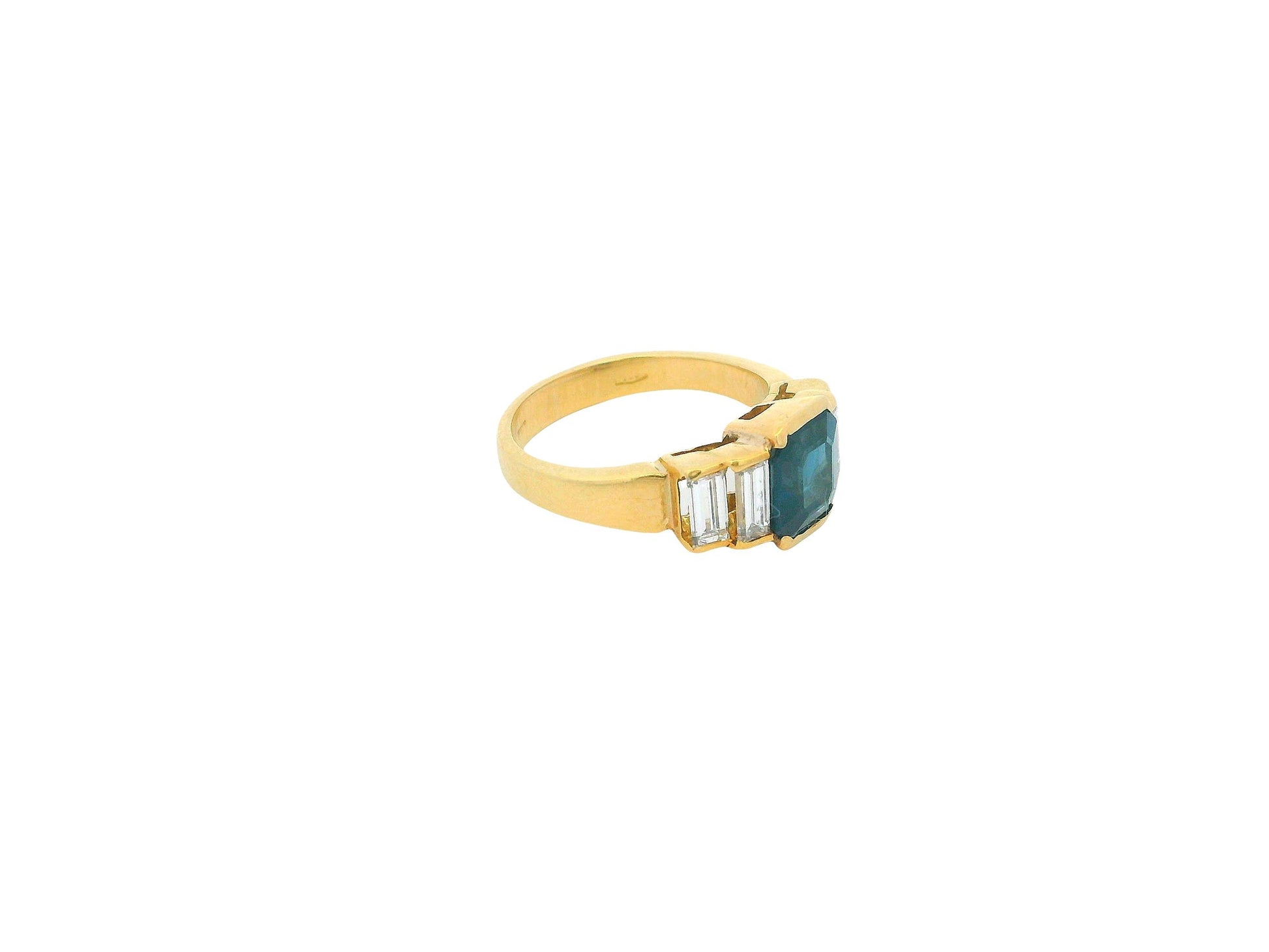 18k Yellow Gold W/Sapphire & Diamonds Ring