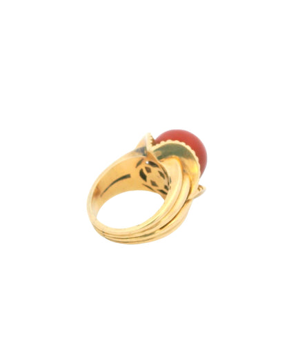 18k Yellow Gold Elaborate Cl Ball Deep Red Ring
