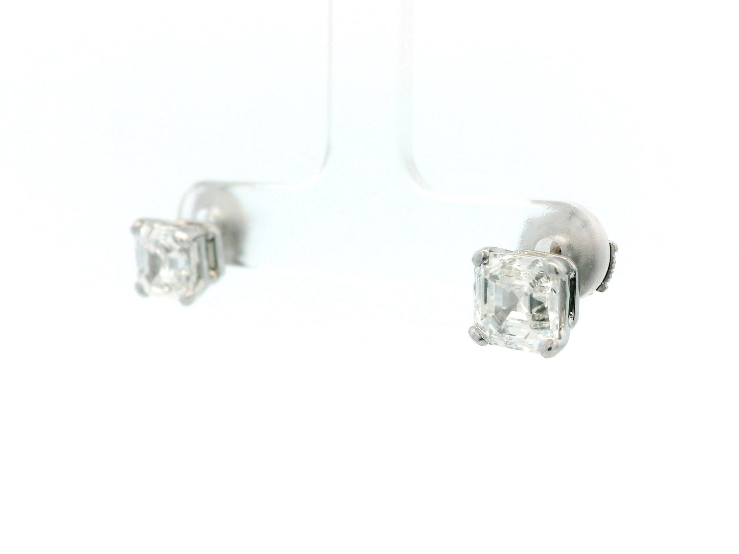 Bvlgari Platinum Radiant-Cut Diamond Earrings studs W/Box & GIA Certificate