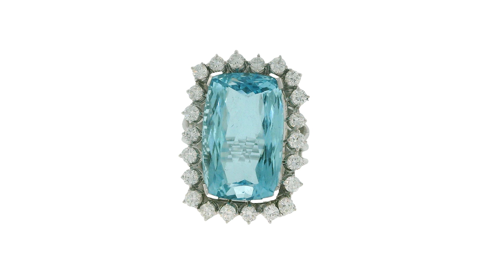 18K White Gold Aquamarine and Diamond Ring