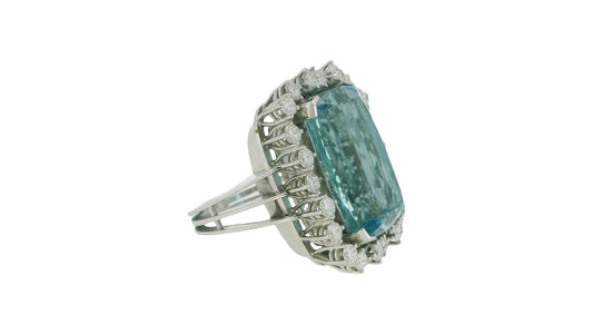 18K White Gold Aquamarine and Diamond Ring