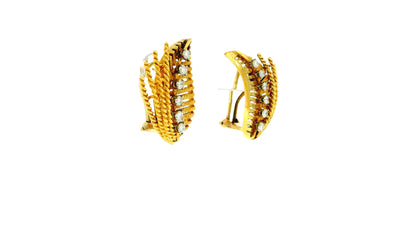 18K Gold Diamond Four Ropes Design Leaf Earrings