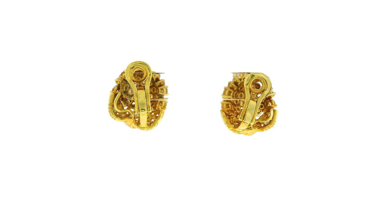 Cartier "Fleurs et Feuillages" Day & Night in 18K Yellow Gold & Diamonds Earring
