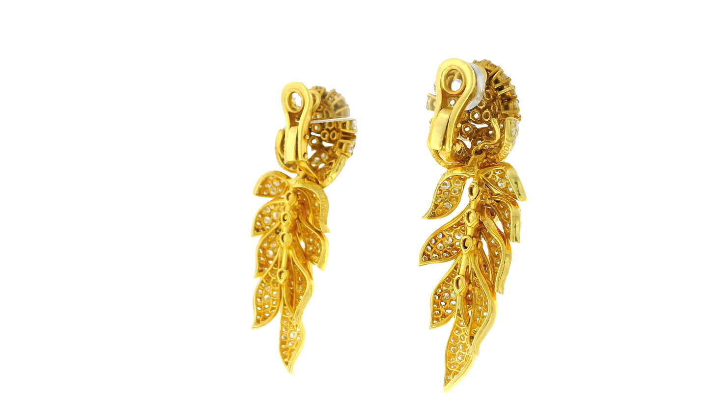 Cartier "Fleurs et Feuillages" Day & Night in 18K Yellow Gold & Diamonds Earring