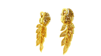 Cartier "Fleurs et Feuillages" Day & Night in 18K Yellow Gold & Diamonds Earring