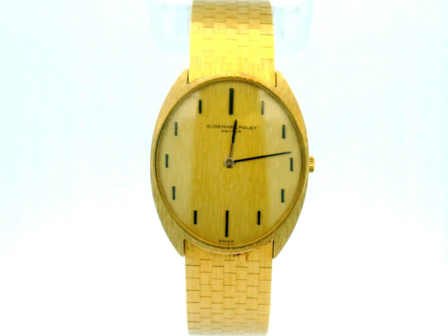 AP Ellipse 18k Brick Bracelet Vertical Dash Markers W/Box(Pre-Owned)