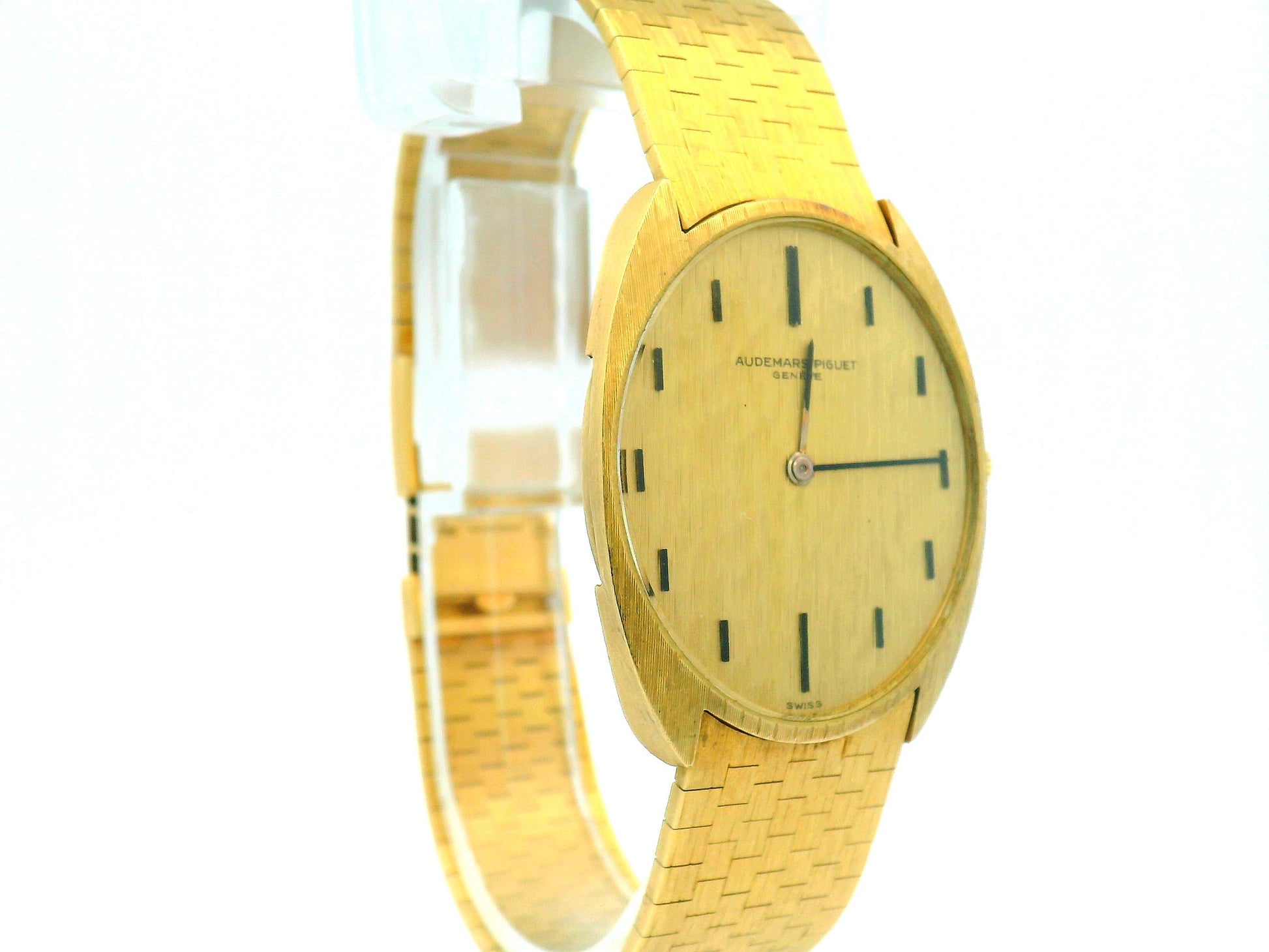 AP Ellipse 18k Brick Bracelet Vertical Dash Markers W/Box(Pre-Owned)