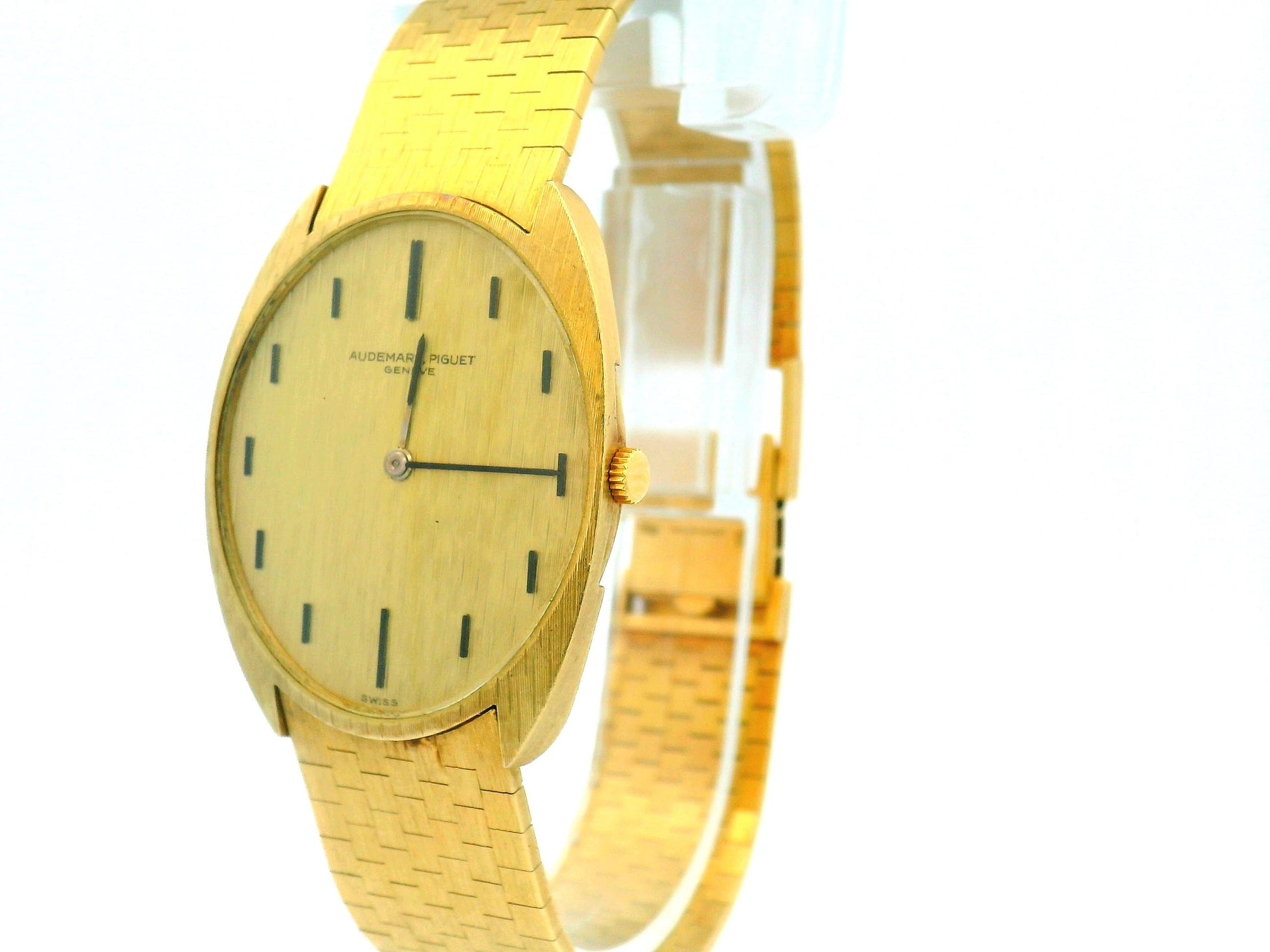 AP Ellipse 18k Brick Bracelet Vertical Dash Markers W/Box(Pre-Owned)