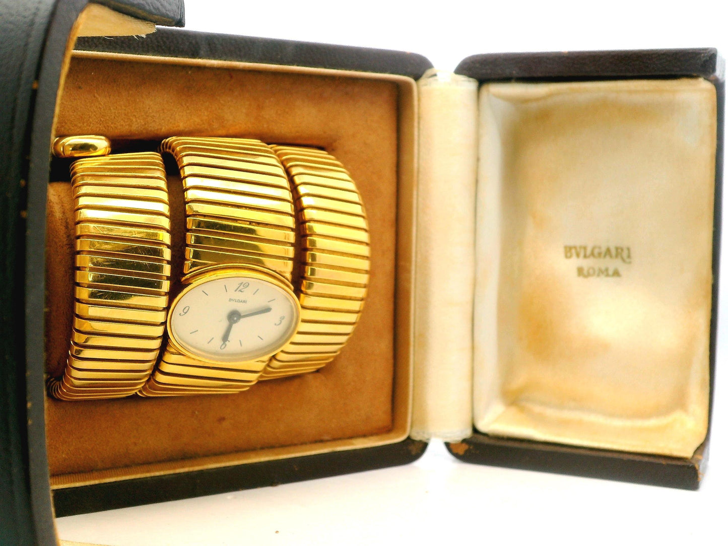 Bvlgari tubogas backwind central e/w oval watch tapered bracelet