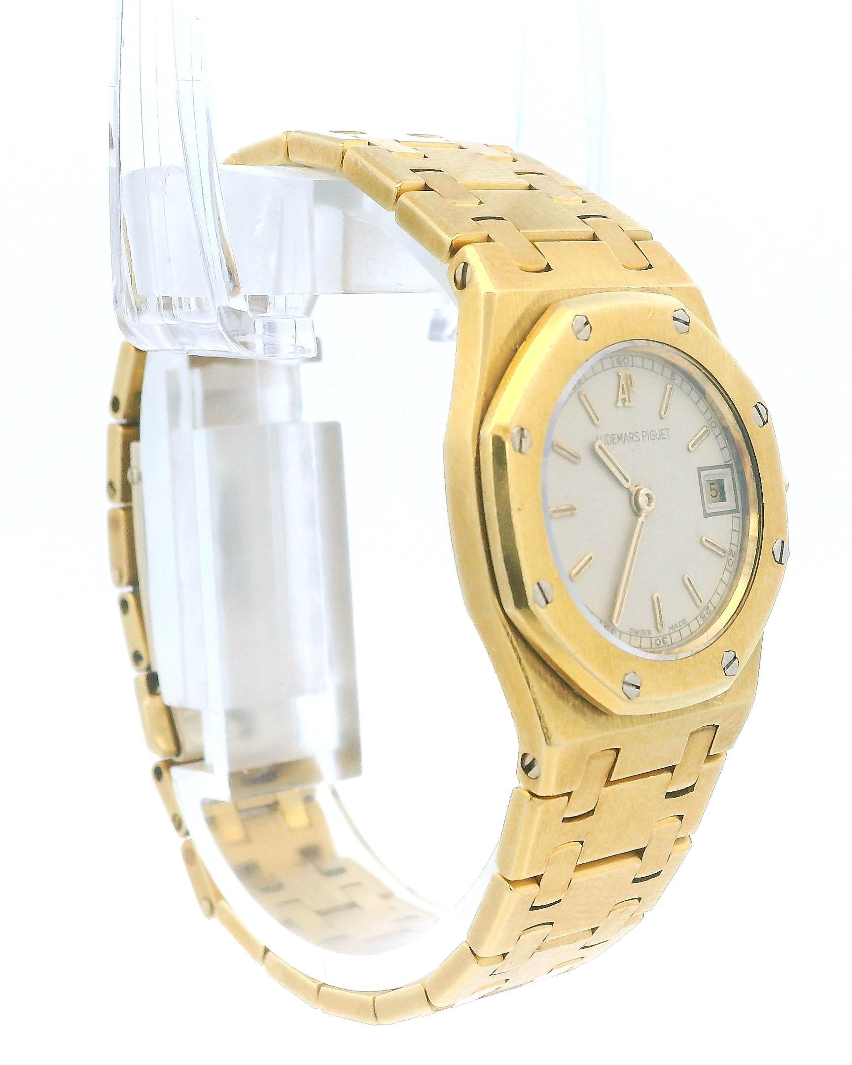 Audemars Piguet  Royal Oak 66270BA Ivory Dial Quartz Ladies Watch