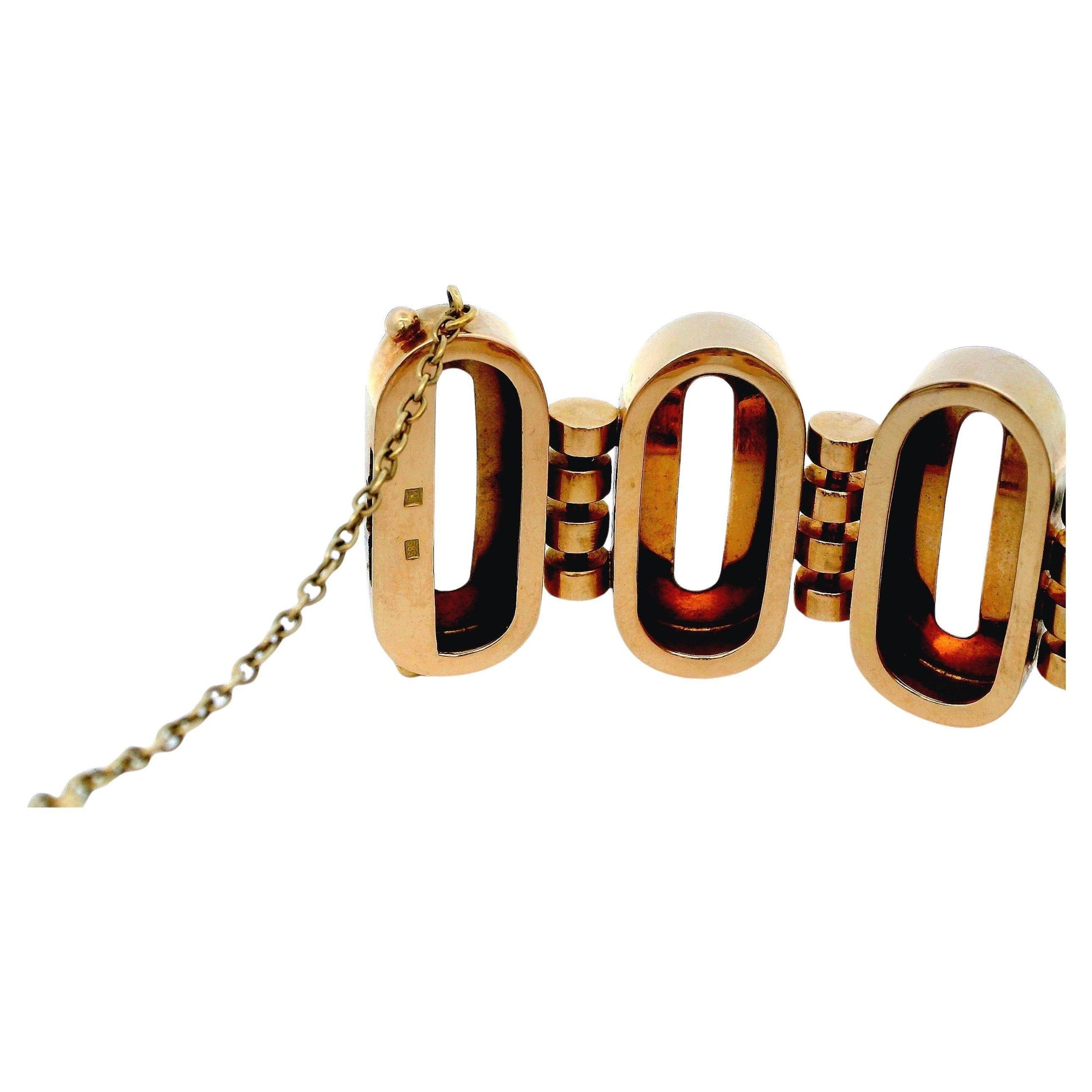14K Florentine Finish Oval Links Hinged Convex Retro Bracelet