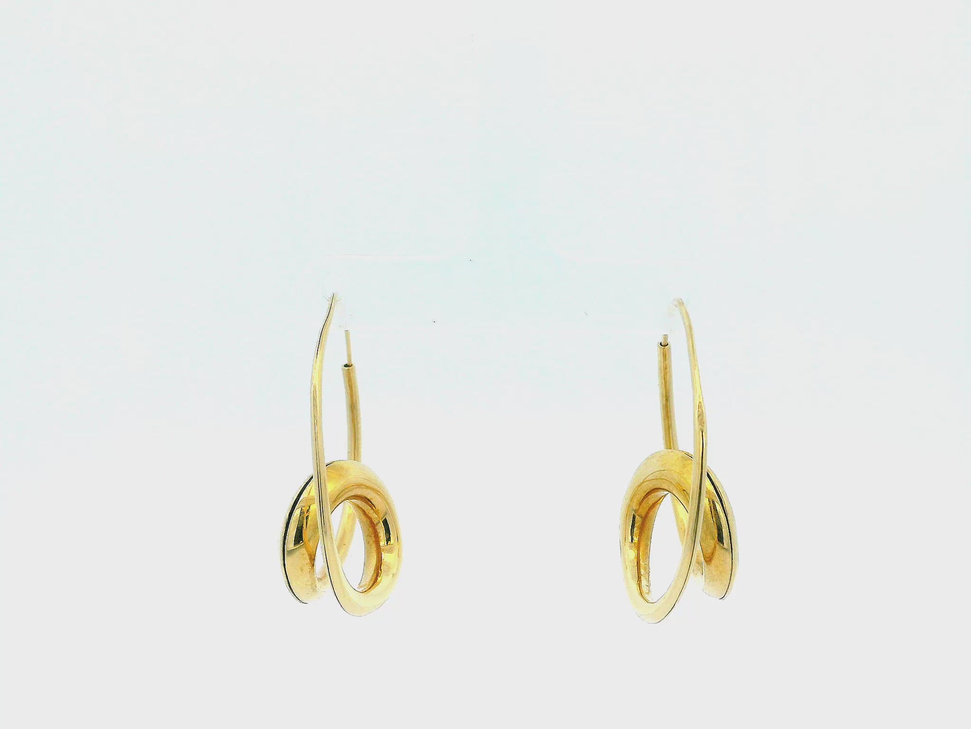 Michael Good 18K Yellow Gold Swirl Earring